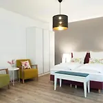Apart-hotel Am Bahnhof In 3*